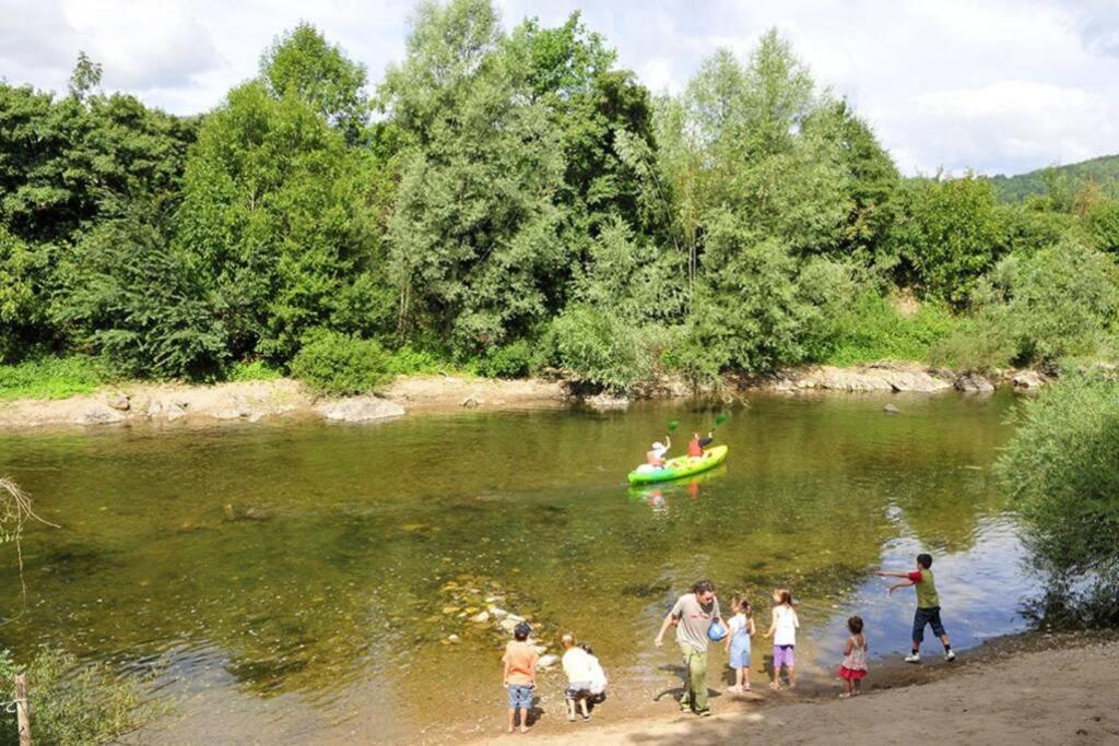 T3 La Savane Saint Geniez D'Olt 2 Piscines Chauffees Dans Une Charmante Residence De Vacances 外观 照片